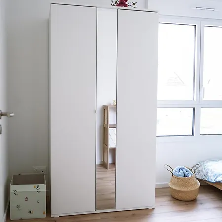 Proche De La Frontiere Et Outlet Shopping Avec Wifi, Jardin, Parking Apartamento *