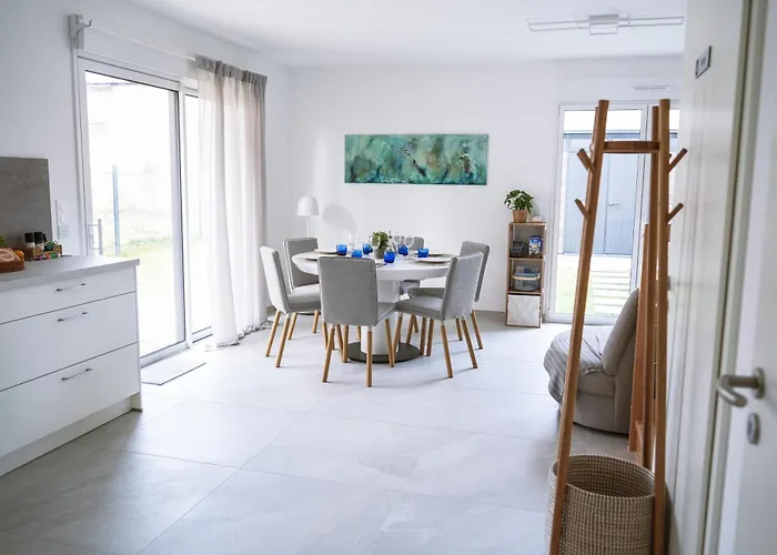 Appartement Proche De La Frontiere Et Outlet Shopping Avec Wifi, Jardin, Parking *