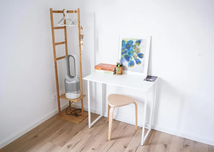 Proche De La Frontiere Et Outlet Shopping Avec Wifi, Jardin, Parking Lejlighed